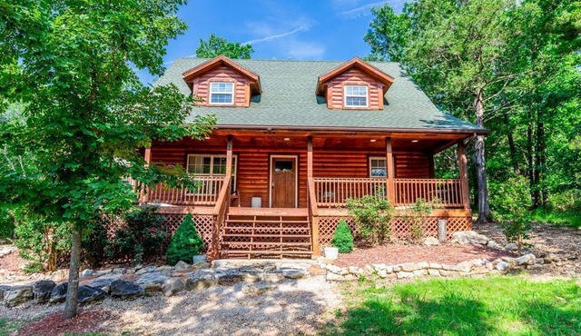 Sleeps 12, Pool, Marina, Quiet Side of Table Rock