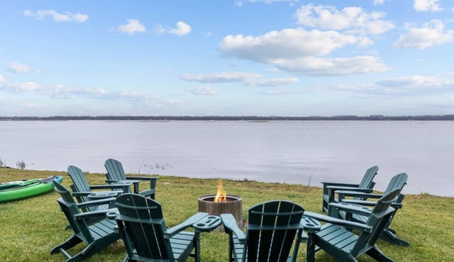Sleeps 13! Lake Front|WaterToys!