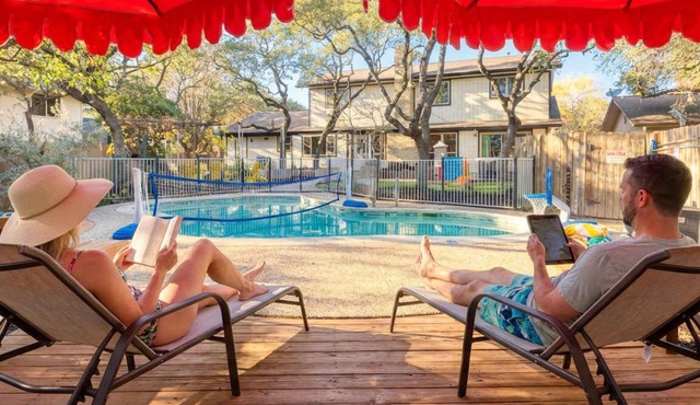 Sleeps 14 Backyard Games Movie Theater Spa