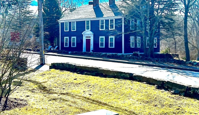 Sleeps 14. Large Historic home in the village. 1 mile from beach