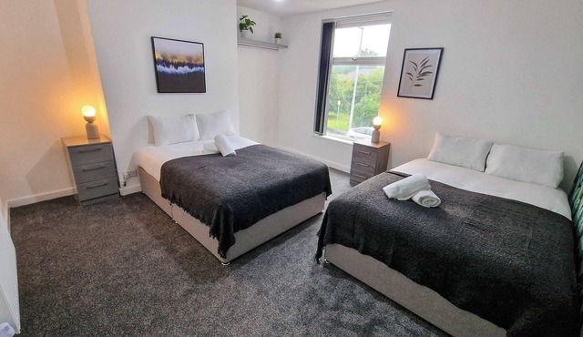 Sleeps 16 Etihad/Co-Op Live home by City SuperHost