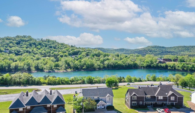 Sleeps 19 & location can’t be beat! Walk to water & marina.Summer booking fast!