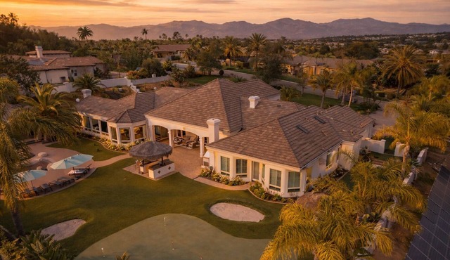 Sleeps 20 | Resort Pool + Putting Green + Near Lake Poway | Barrel & Crest