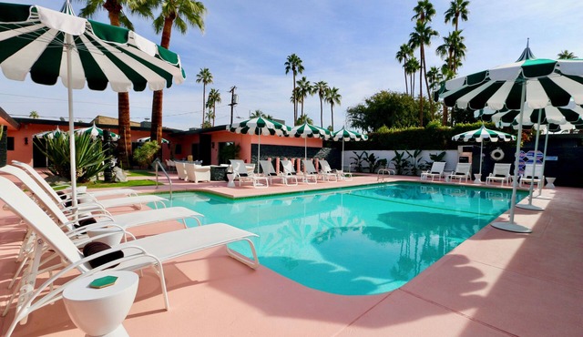Sleeps 22 | Boutique Hotel w/Pool | The Marley