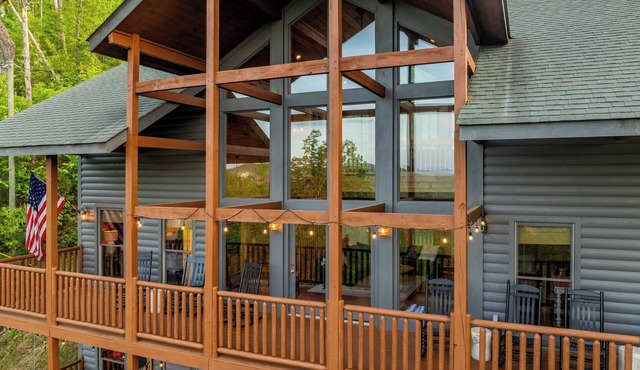 Sleeps 24 2 Homes, Hot Tub, Sauna, Movie Theater, Firepit, Pool, Tennis Courts