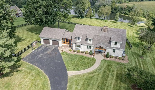 Sleeps 24, 6BR, 4BA, Hot Tub