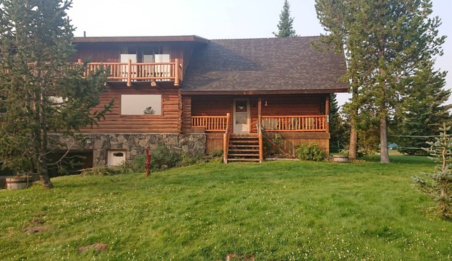 Sleeps 27, Dog Friendly, Fireplace, Ping Pong, Bumper Pool Table, Jetted tub