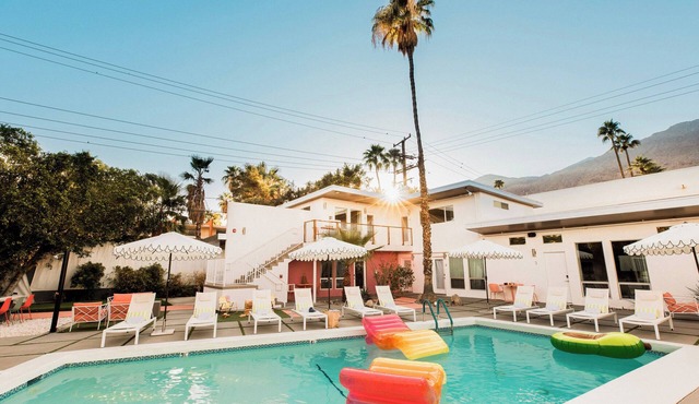 Sleeps 30 | 10-Room Boutique Hotel | The Wesley