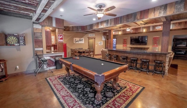 Sleeps 30 Theater Game Room Big Cedar Area