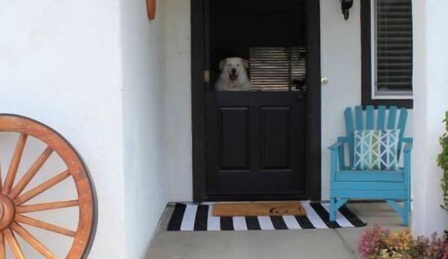 Sleeps 4. Private casita in the country.