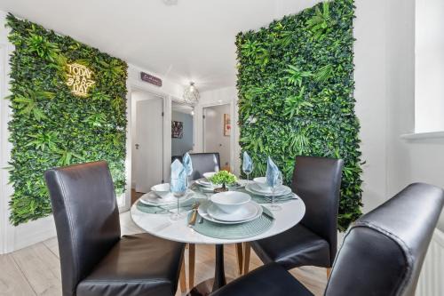 Sleeps 5 -Flat, Central, Hackney, Garden, Parking