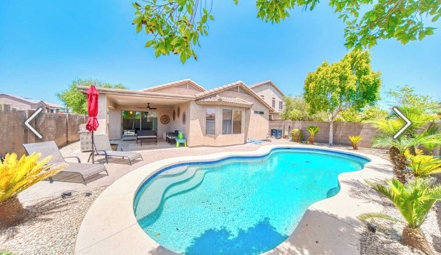 Sleeps 6, 3 BD,2 Ba, 4 beds, pool, pets, Goodyear