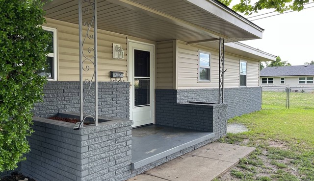 Sleeps 6 in prime location