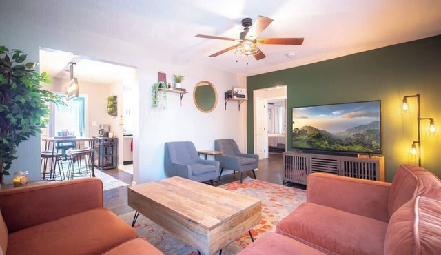 Sleeps 7| 3BR| Walkable+Shopping+Dining KC