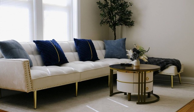 Sleeps 7 Huge Projector Designated Workspace