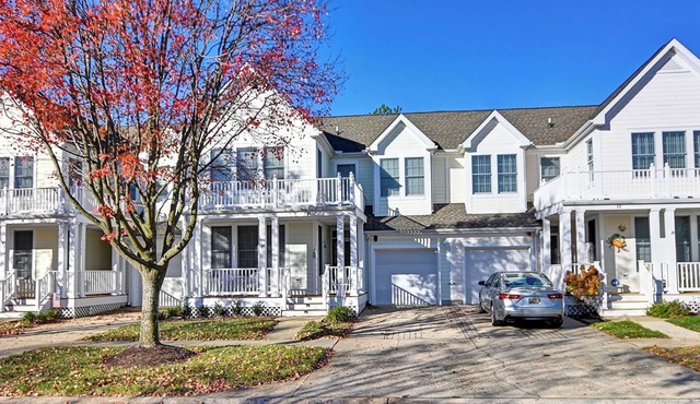 Sleeps 8 - 3BR Townhome in Bear Trap Dunes – Golf, Outdoor & In-Door Pool, Fitness Center!