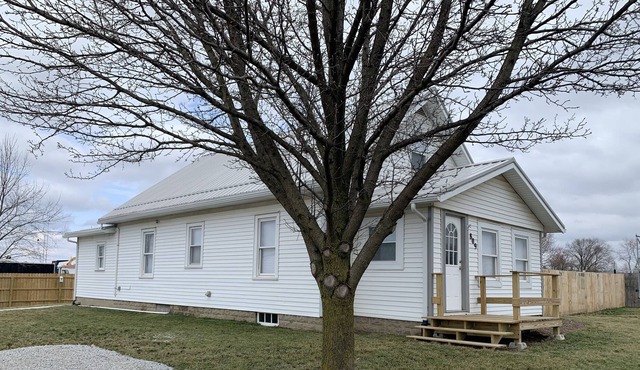 Sleeps 8 People, 3 Bedroom 2 Bathroom House Columbia City