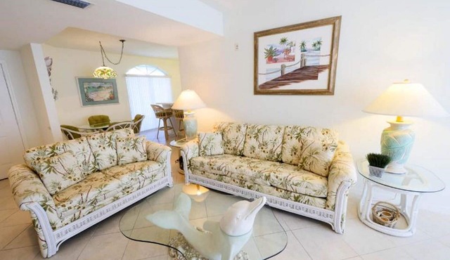 Sleeps 8 - Perfect condo for the Family!