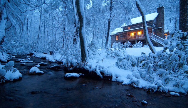 Sleepy Creek-Antique Log Cabin/4 Acre/Bold Stream/Near Boone and BR Pkwy/Firepit