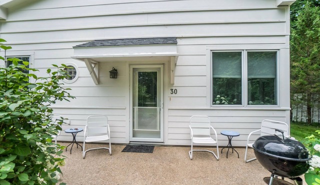 Sleepy Hollow Beach Resort introduces Patio 30
