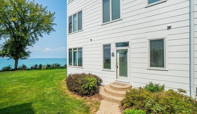 Sleepy Hollow Beach Resort introduces Shore 38
