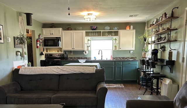 Sleepy River Haven, 1 mi. from the river, next to multiple float resorts.