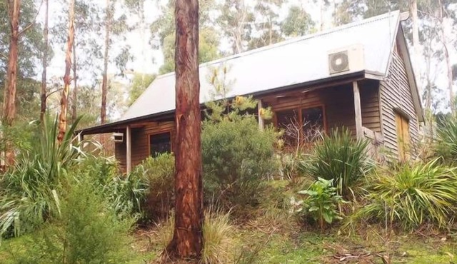 Sleepy Wombat Cottage