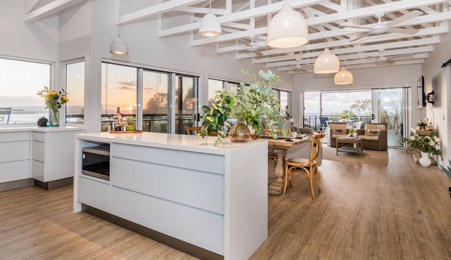 Slipaway 1770 - magnificent home with majestic ocean water views, air conditioned