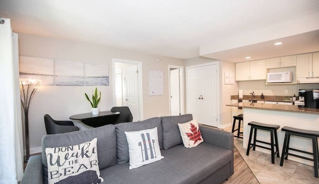 Slopeside Sanctuary - Ski in/Ski out