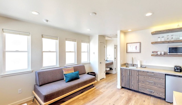 Slot Canyon #A | 1 Bed, 1 Bath