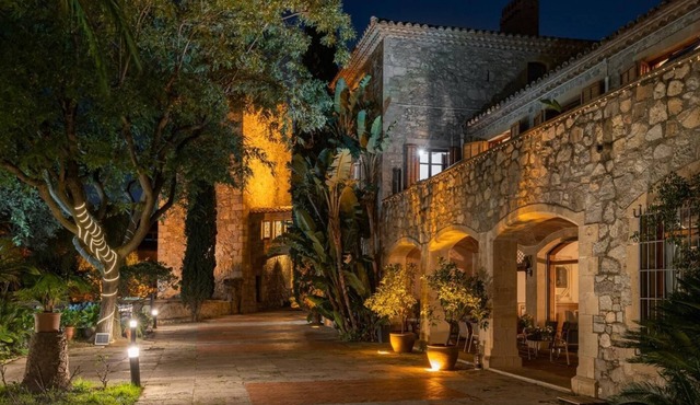 Slow Life Mediterranean Castle