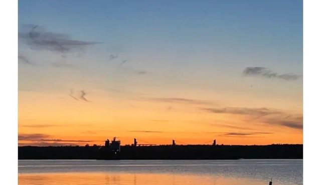 SLR River Retreat: 1000 islands- Winter Specials