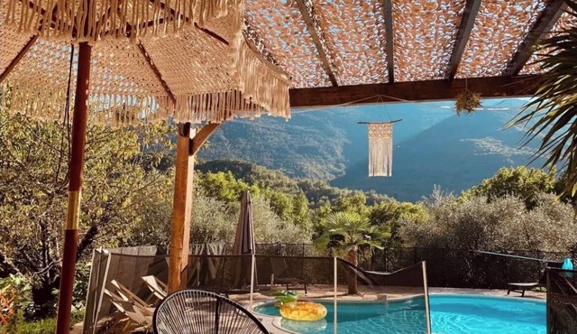 Small 2P in the heart of the mountains