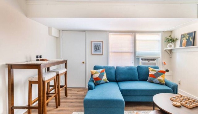 Small and Stylish: Main St. Apt