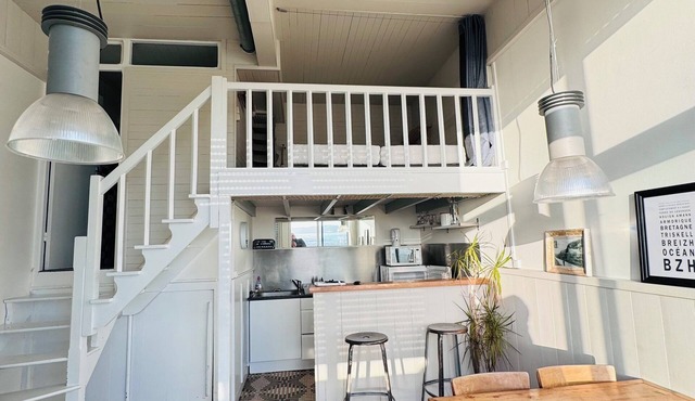 Small apartment with sea view