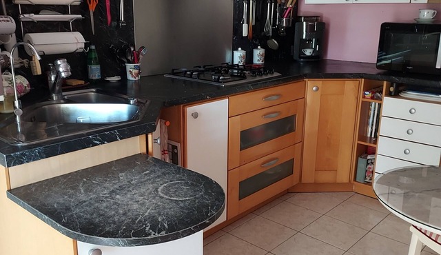 Small Breton farmhouse in a very quiet location