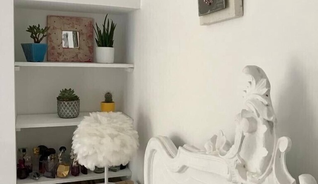 Small Charming House Very Quiet For 4 people near the beach