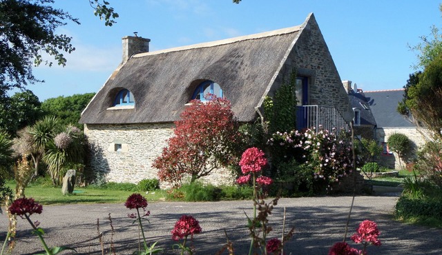 Small cottage 2.5 km from the sea, surrounded by nature, calm and serenity