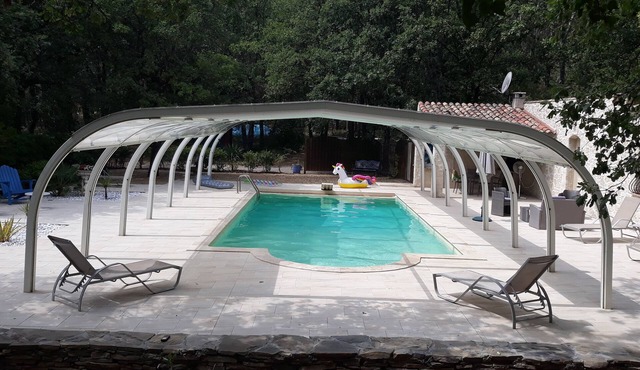 Small detached house with pool in TRANS EN PROVENCE