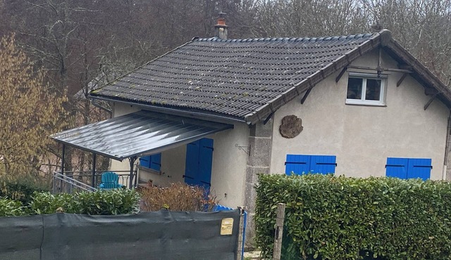 Small detached house 47 m2 In a small Morvan hamlet