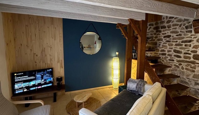 Small detached village house 10 minutes from Rodez Pets welcome