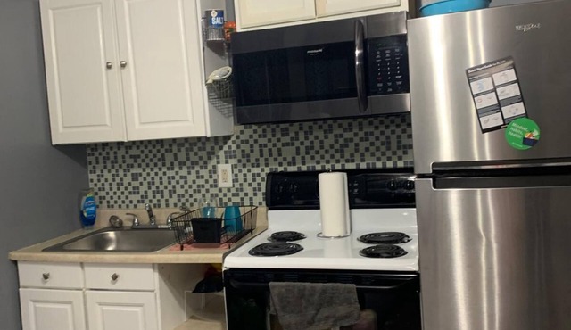 Small house: Charming 1-bedroom house with AC and WiFi in brilliant Hagerstown