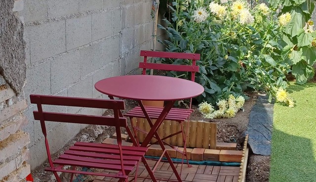 Small house in a quiet garden