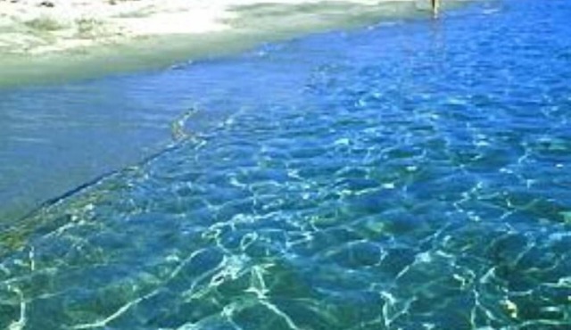 Small house on large property in the countryside between sea and mountains