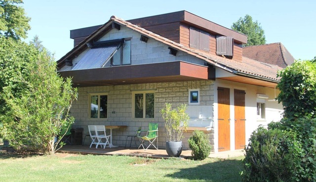 Small Independent House in Rouffignac – Nature Charm, Terrace, Spa & Culinary Workshops