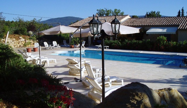 SMALL INDEPENDENT PROVENCE MAS