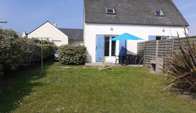 Small nest in the hollow of the dunes the dunes - 200 m from the sea