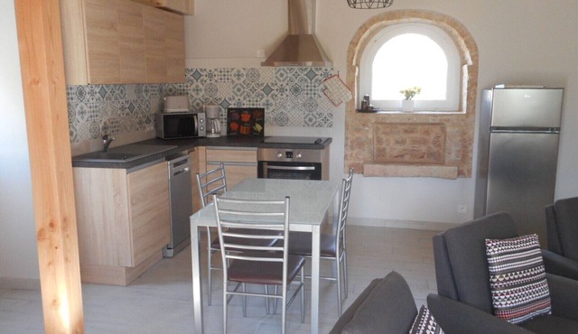 Small Quercynoise house in the center of the Lot department. (Gite 3 places)