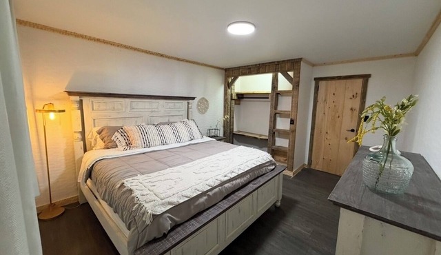 small rental for couple gateway