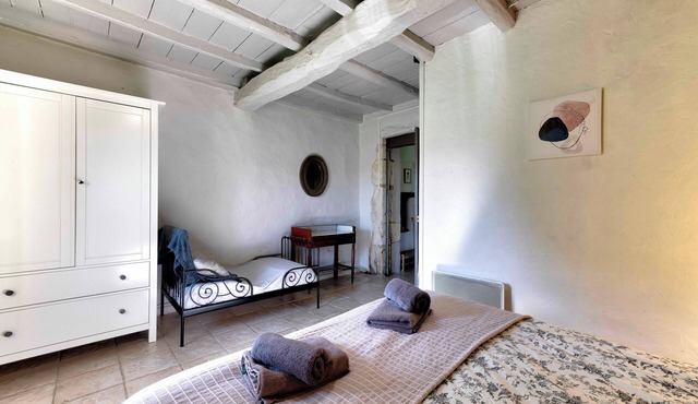 Small stone house - Terrace - Parking - Swimming pool - Near Bergerac